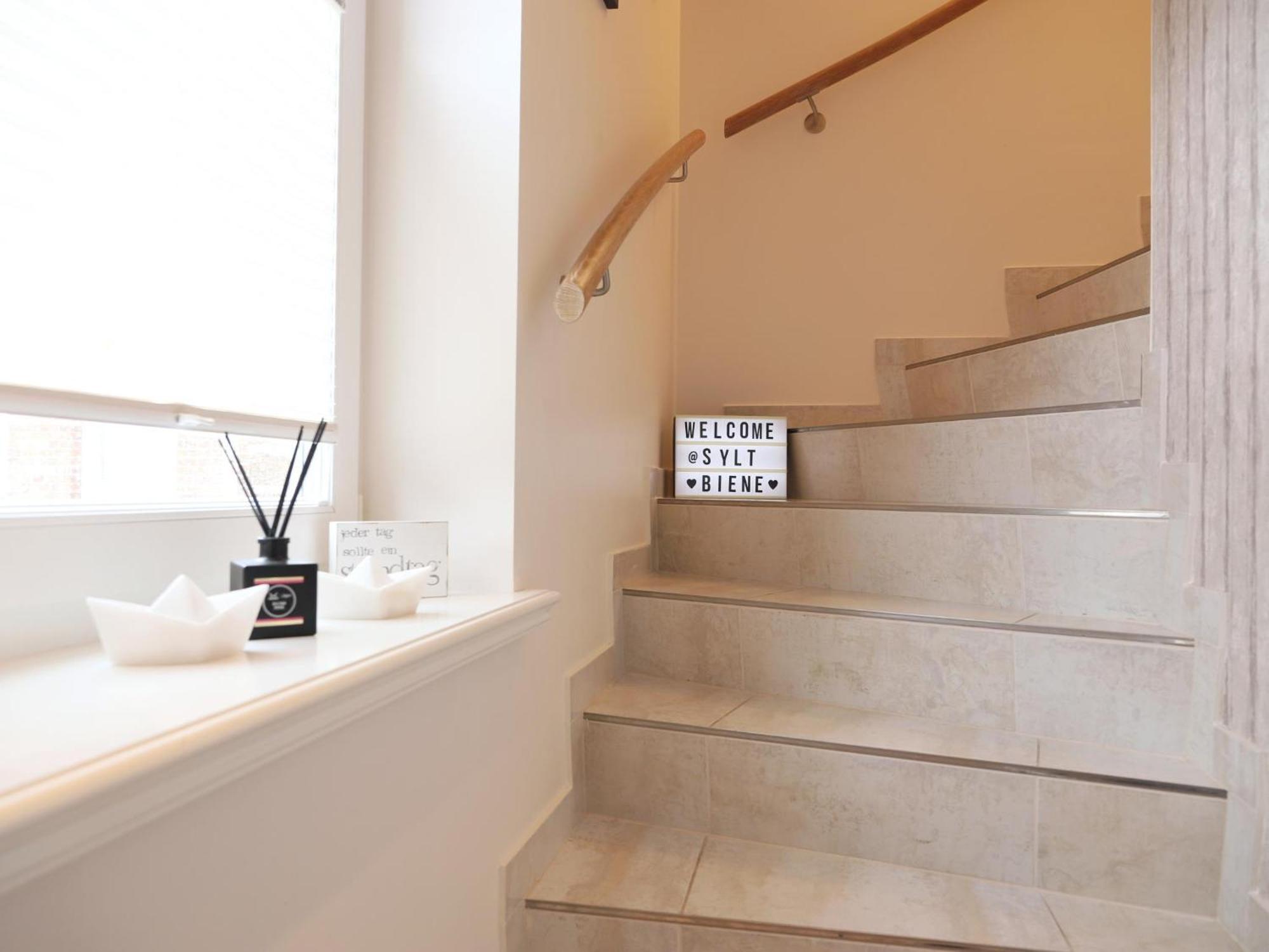 Hafenstrasse 4, W1, Esprit 2
